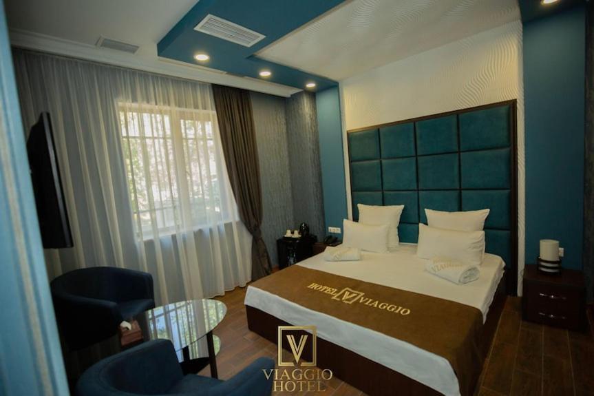 Vg Hotel Yerevan Bagian luar foto